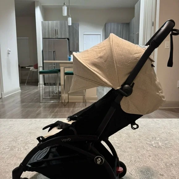 Stokke® YOYO³ stroller bonpoint collection - Picture 4 of 4